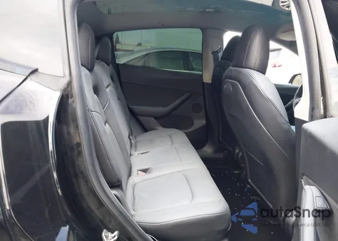 2020 Tesla Model Y Long Range Dual Motor All-Wheel Drive/Performance Dual Motor All-Wheel Drive from USA, damaged, VIN 5YJYGDEF5LF034573